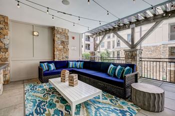 Outdoor lounge